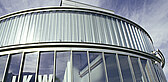 Umspannwerk Schaan mit Profil-Glasfassade.