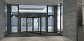 Karusseltüre GlasfrontHaupteingang Hotel IC Davos