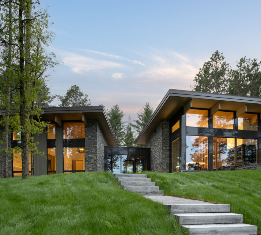 Air Lux Reference Private House Minnesota Usa Front View