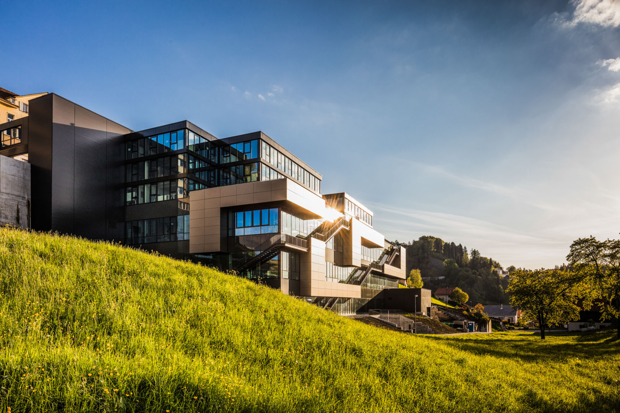 Just Gebnerationen Bau, Aussenaufnahmen, Architektur