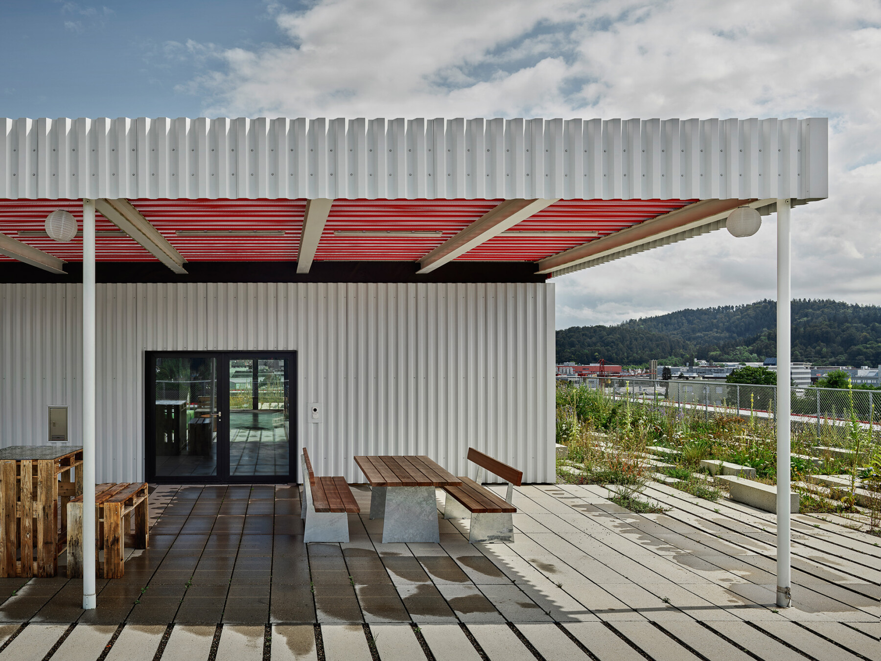 Krapf AG Referenz Sporttrakt 2 Winterthur Dachterrasse