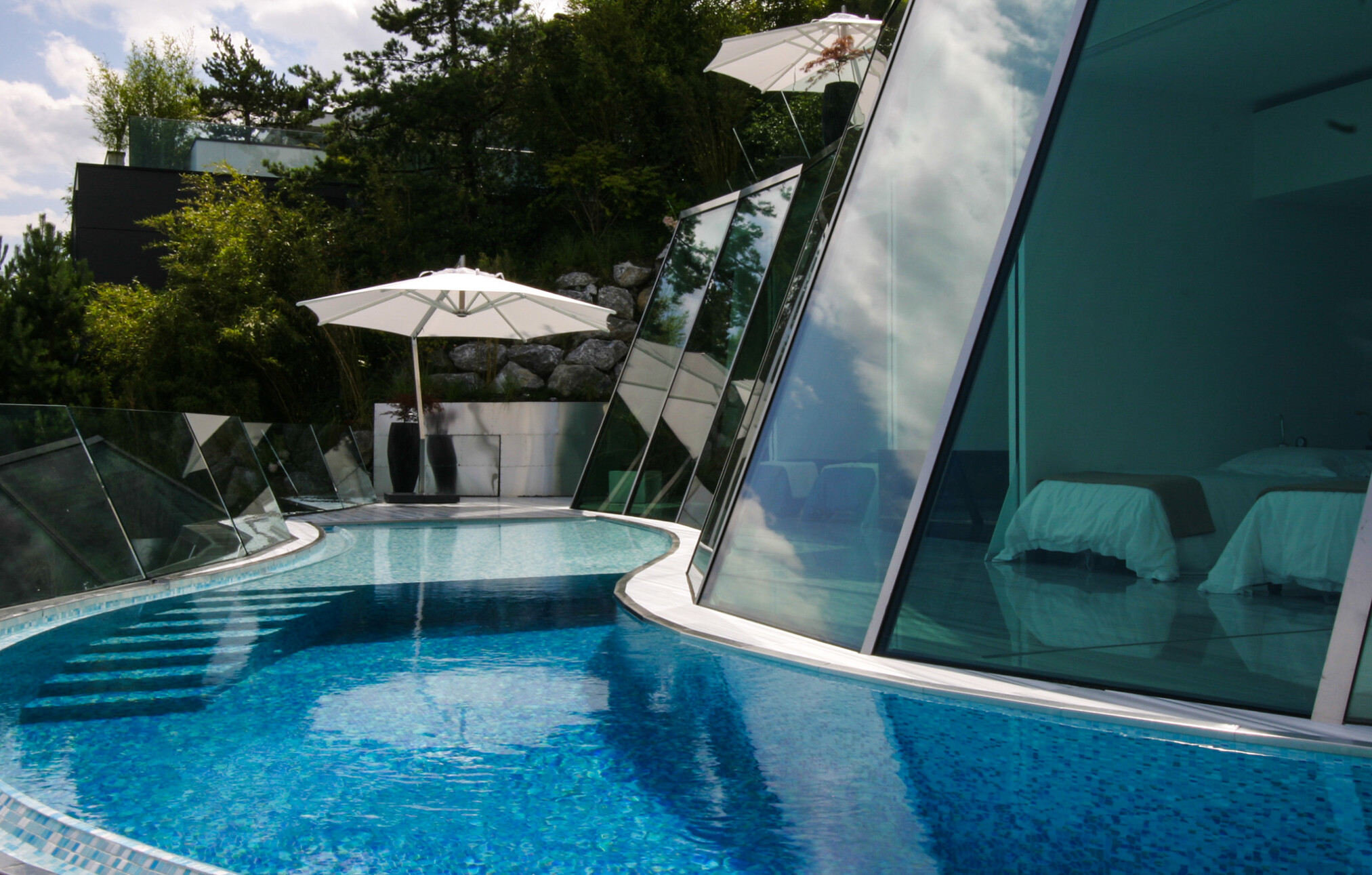 Krapf AG Referenz Terrassenhaus Am Zürichsee Pool