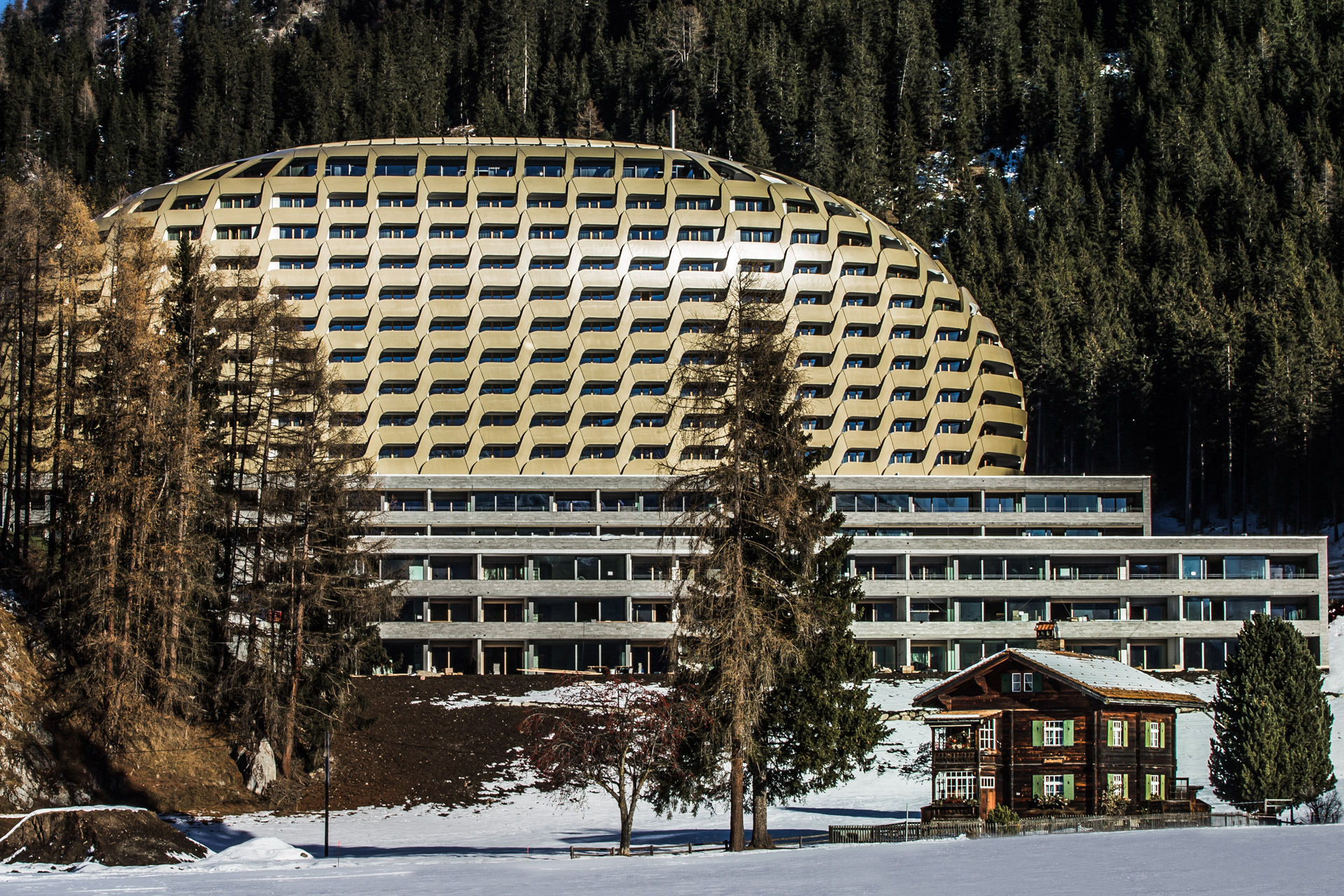 Krapf Referenz Intercontinetal Davos Fassade